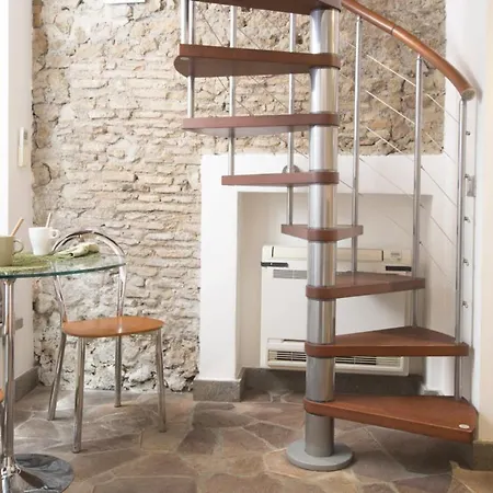 Mini-loft Piazza Di Spagna Rome